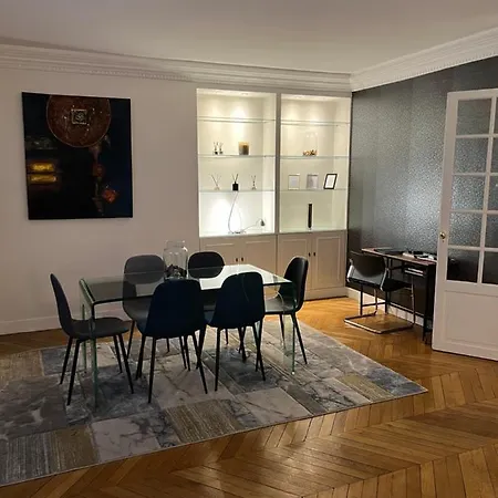 Luxe, Vue Tour Eiffel Ac 5 Ou 6 P *