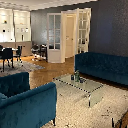 Appartement Luxe, Vue Tour Eiffel Ac 5 Ou 6 P *
