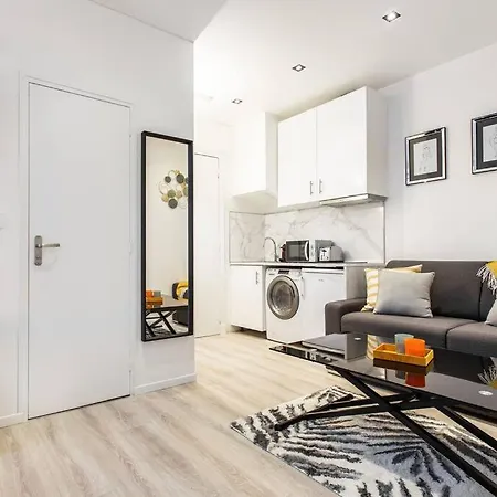 Apartment Bouquet Longchamp/iena Trocadero : Cosy