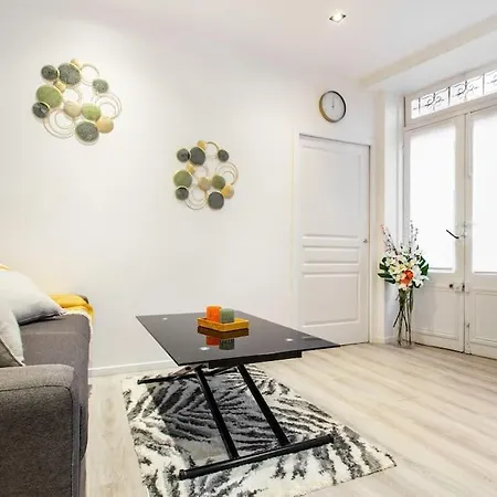 Apartment Bouquet Longchamp/iena Trocadero : Cosy