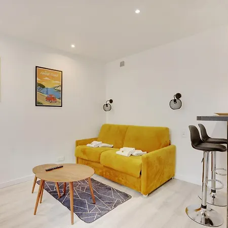 Fully Renovated Studio Buttes-chaumont * パリ