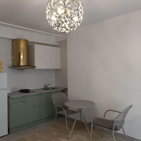 Paris Studio *