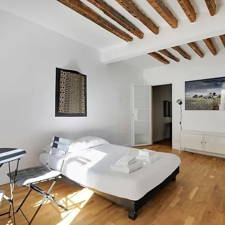 Cosy In The Heart Of Apartment *