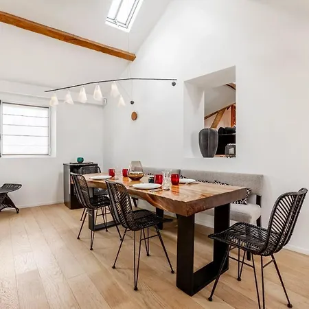 Maison Labruyere - Serviced Mansion Saint Germain *