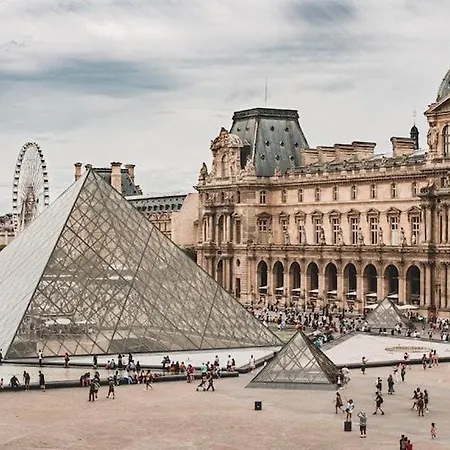 Last - Minute 6 Peoples Large Super Eiffel Louvre Flat Apartment