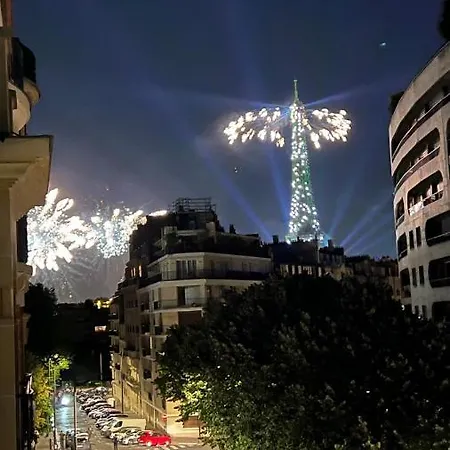 Appartement Cosy Avec Vue Tour Eiffel