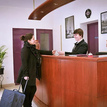Hipotel Lilas Gambetta 3* Paris