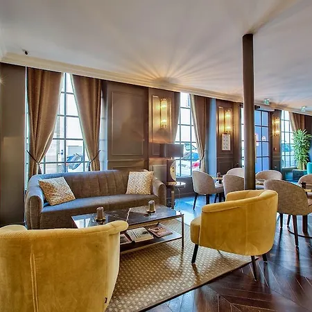 Bervic Montmartre Отель *
