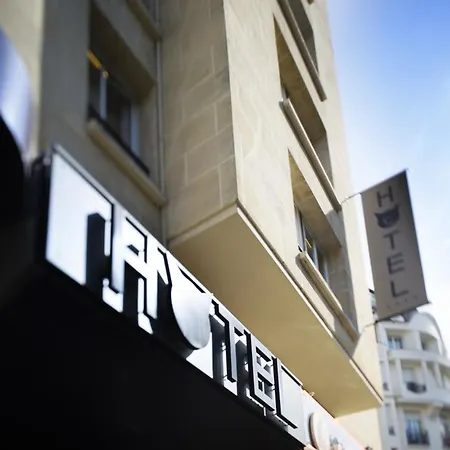Le Noir Hotel 4*