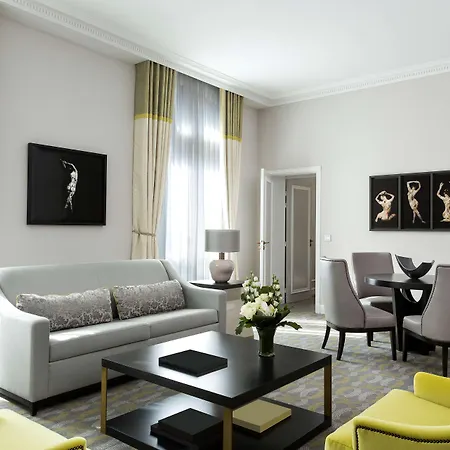 Hilton Opera París