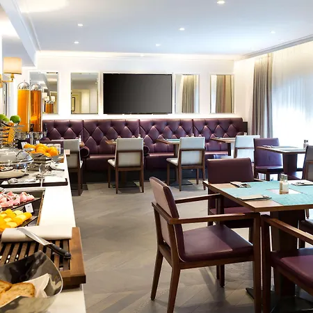 Hilton Opera 4* París