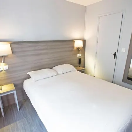 Hipotel Pere-lachaise Republique Hotell 3*