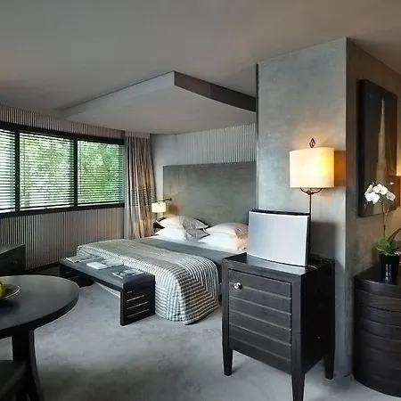 Square Hotel Parigi