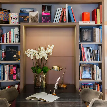 Le Tourville By Inwood Hotel