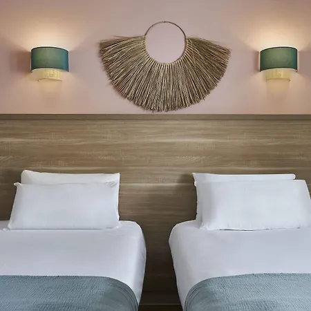 Kabanel Hotel 3*