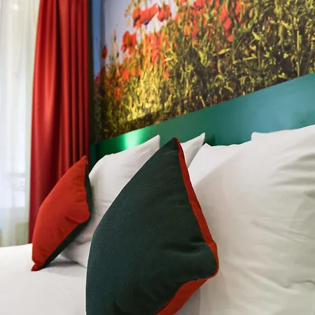 Jardins De Montmartre Hotel Parigi