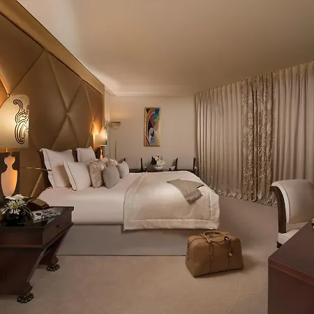 Barrière Fouquet's Hotel Paris