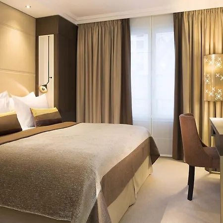 Otel Saxe Eiffel Paris