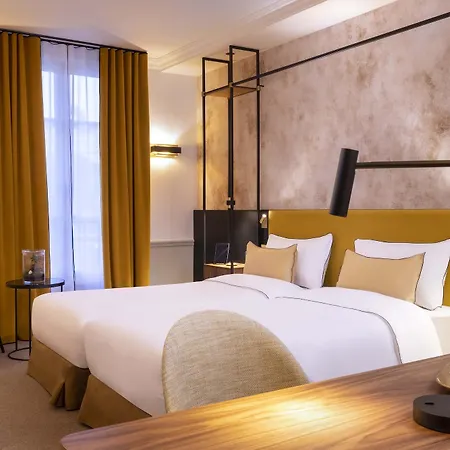 Victoria Palace Hotel