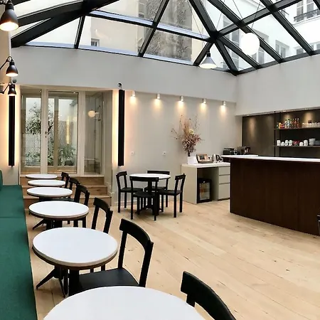 Le Basile Paris