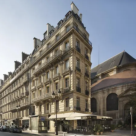 Lumen Louvre 4*