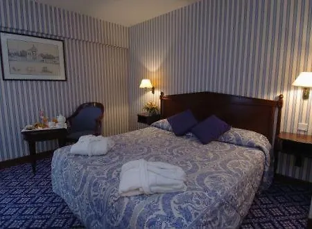 Xo Hotel