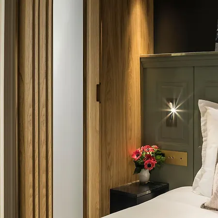 Ducs De Bourgogne 4* Paris