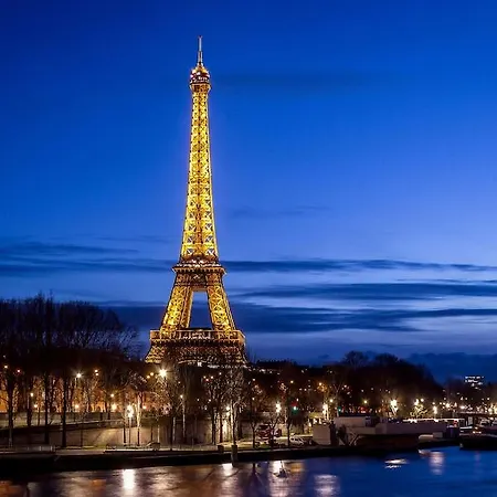Отель Eiffel Kennedy Париж