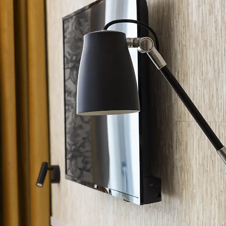 Grand Lévêque Hotel 3*