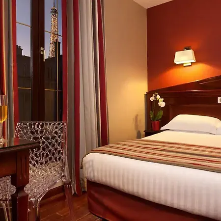 Hotel Eiffel Rive Gauche