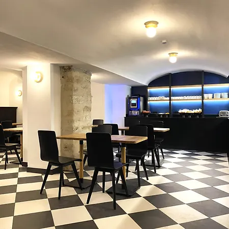 New Lafayette Ξενοδοχείο 4*