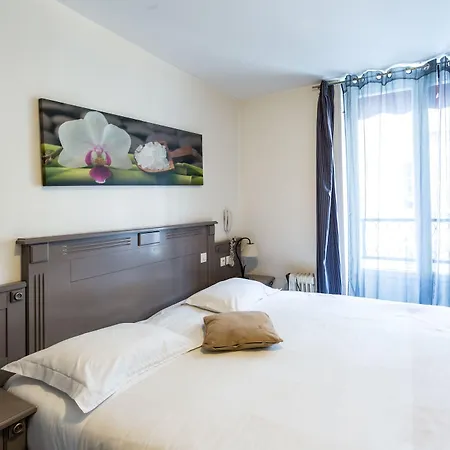 De L'europe Hotel 2*