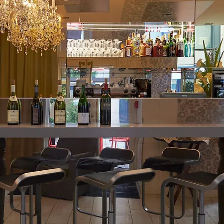Indigo - Opera By Ihg Hotell