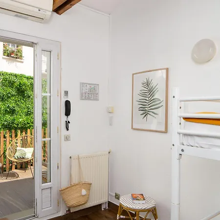 Le Village Montmartre By Hiphophostels Auberge de jeunesse Paris