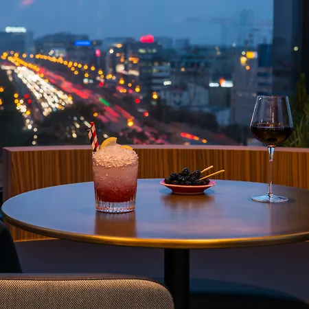 The Originals Boutique, Maison Montmartre Les Puces Hotel 4*