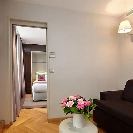 Tourisme Avenue Hotell Paris