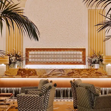 Saint Hotel 5*