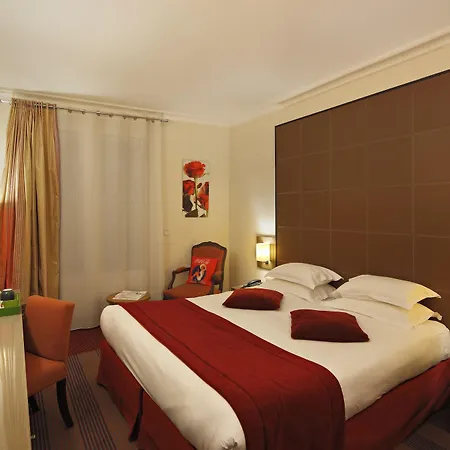 Westside Arc De Triomphe Hotel 4*