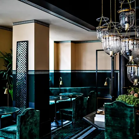 Monsieur George-champs Elysees 5*