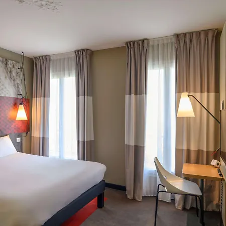 Ibis Tour Montparnasse 15eme Hotel 3*