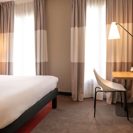 Ibis Tour Montparnasse 15eme 3* Paris