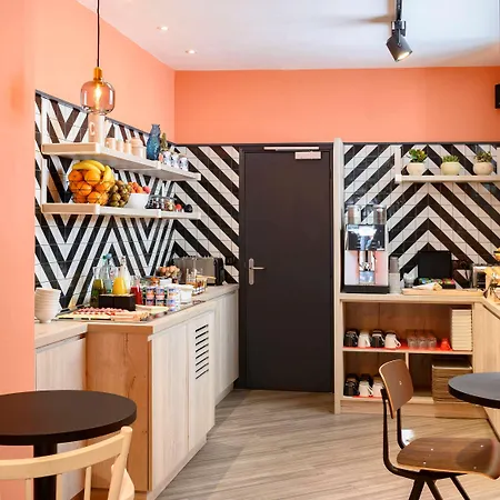 Ibis Tour Montparnasse 15eme Hotel