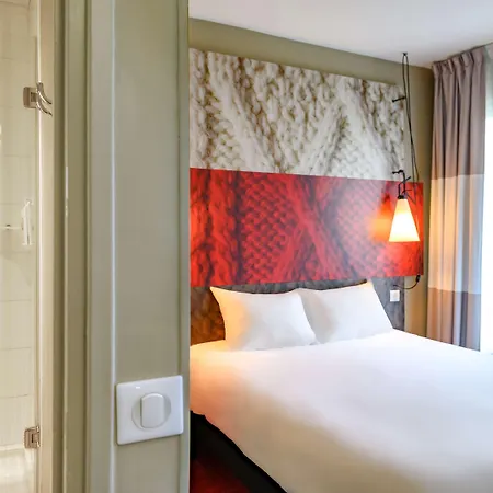 Ibis Tour Montparnasse 15eme Paris