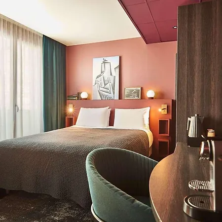 Otel Mercure Tour Eiffel Pont Mirabeau