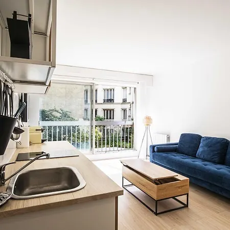 Apartment Pick A Flat's In Place Des Ternes - Boulevard Gouvion-saint-cyr Paris