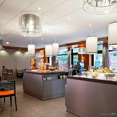17 Batignolles 3*