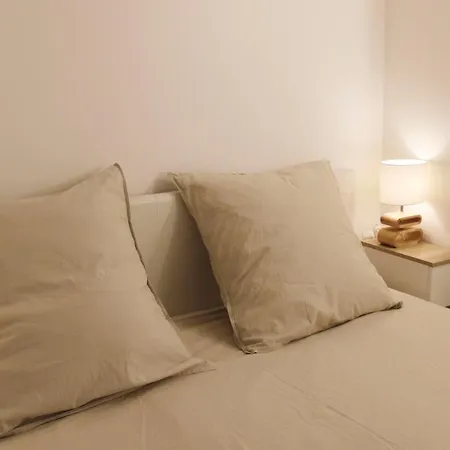 Apartamento Cozy And Practical Cocoon At The Heart Of *