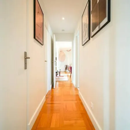 Haussmannien 16eme Arrondissement - Ii Apartment