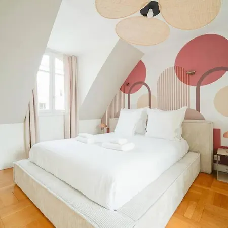 Haussmannien 16eme Arrondissement - Ii Apartment