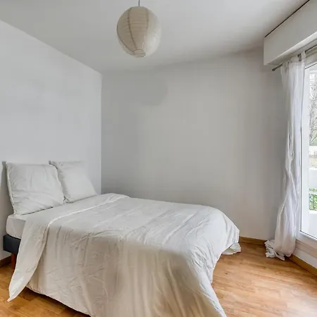 3 Bedroom With Balconies Appartement *